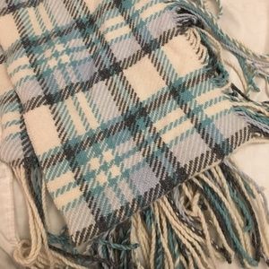 Banana Republic Classic Fuzzy Plaid Tassel Scarf
